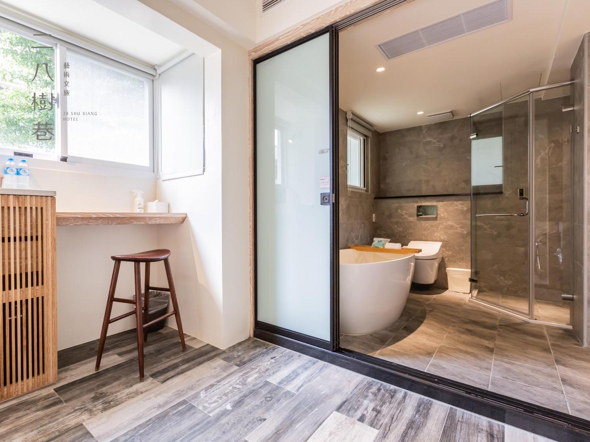 28 Shu Xiang Hotel Taichung Exterior photo